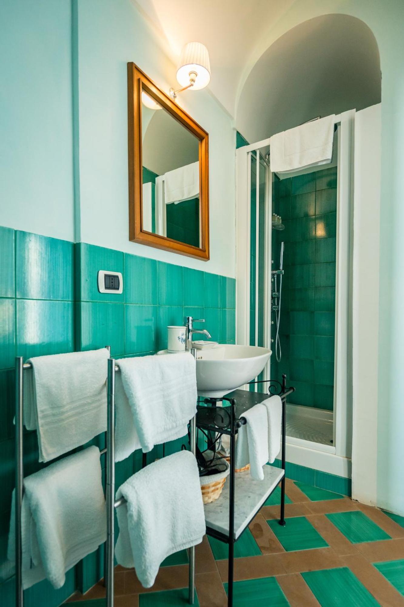 Domus Indomita Bed & Breakfast Agropoli Bagian luar foto