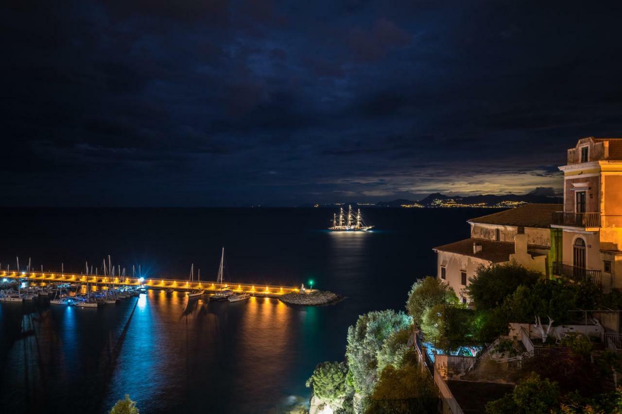 Domus Indomita Bed & Breakfast Agropoli Bagian luar foto