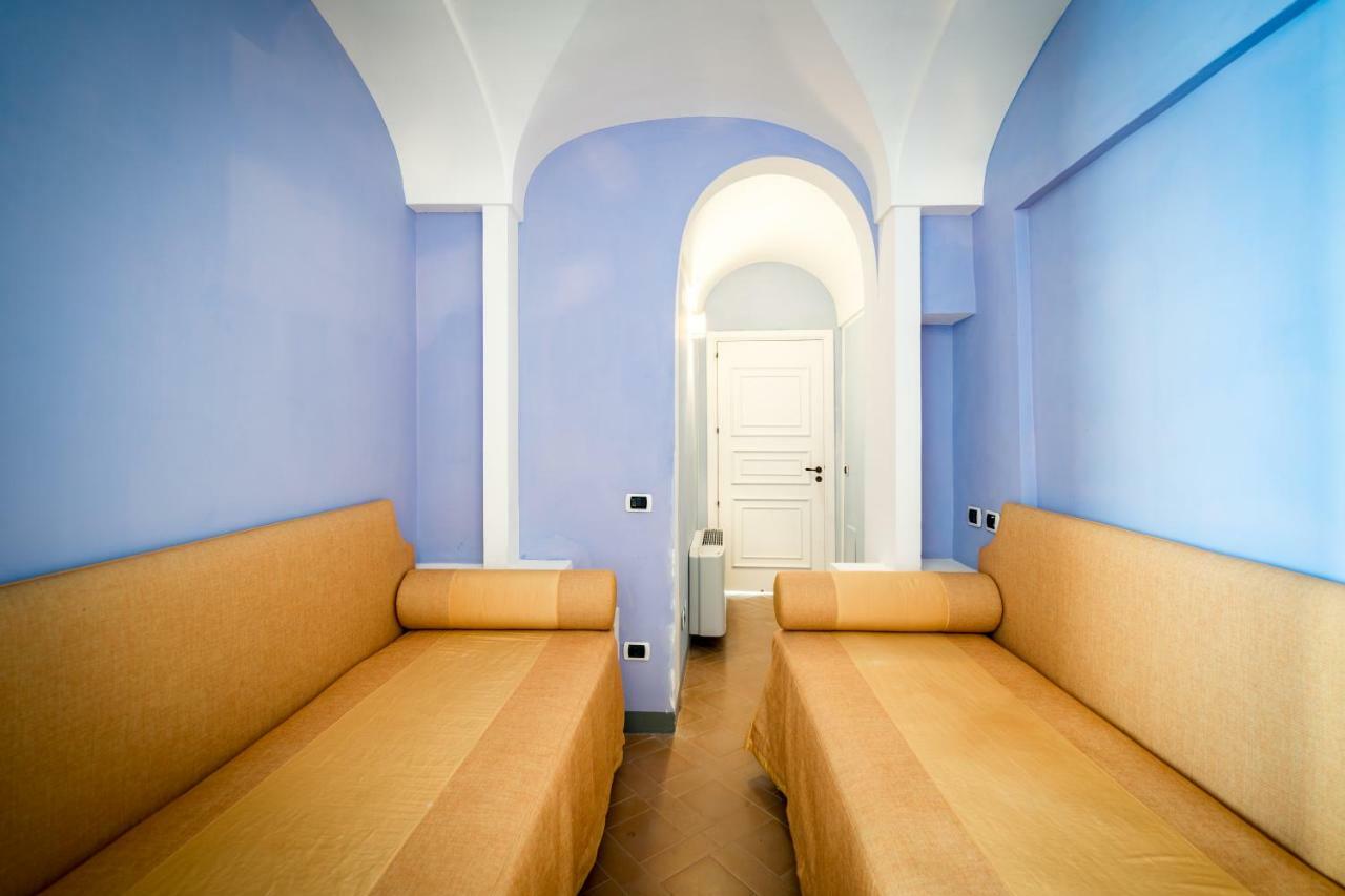 Domus Indomita Bed & Breakfast Agropoli Bagian luar foto