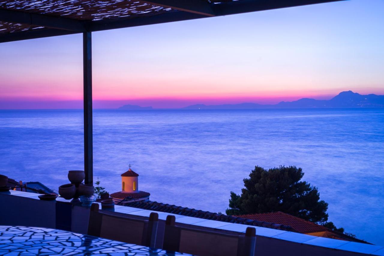 Domus Indomita Bed & Breakfast Agropoli Bagian luar foto